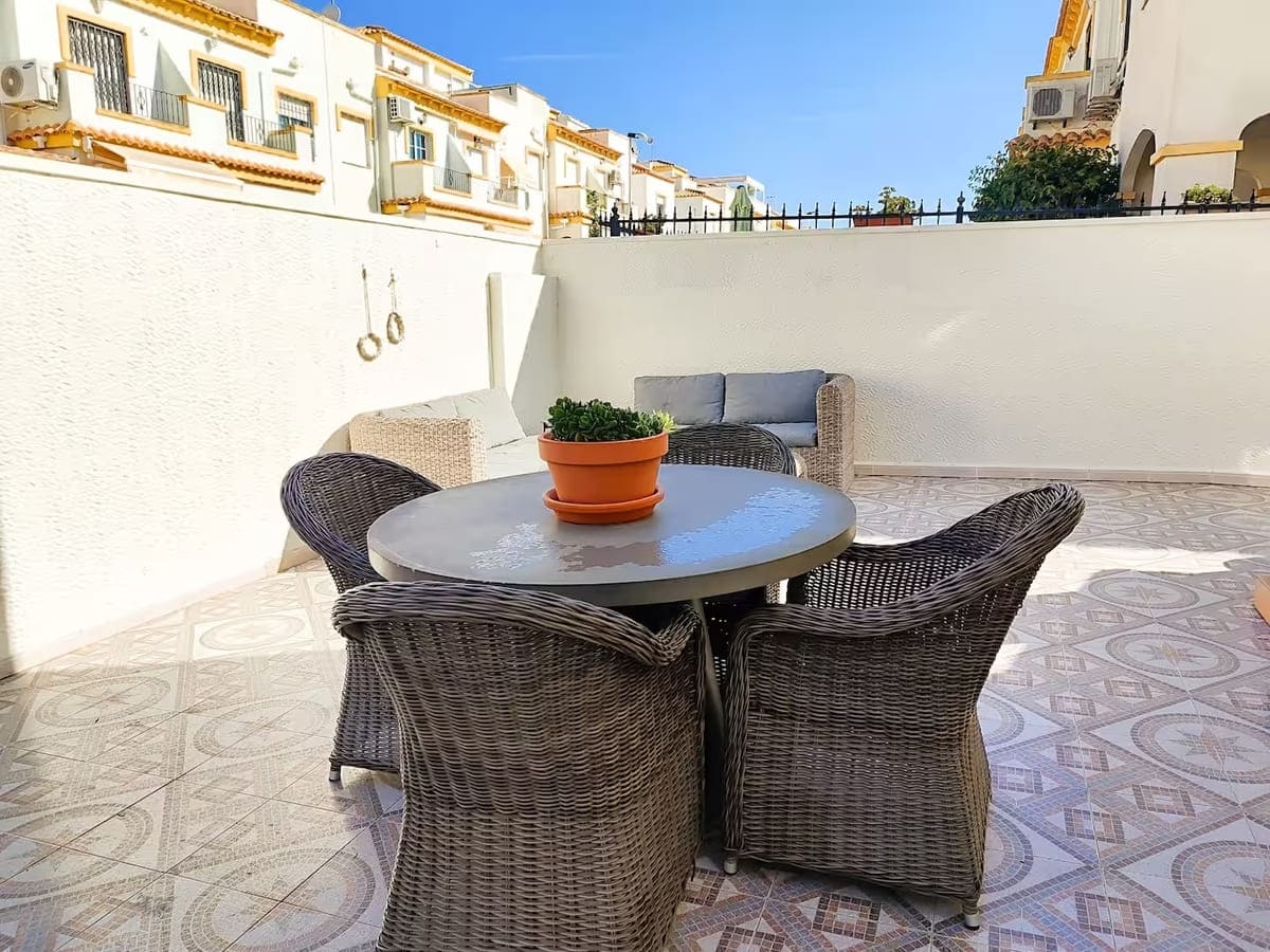 mesa-sillas-exterior