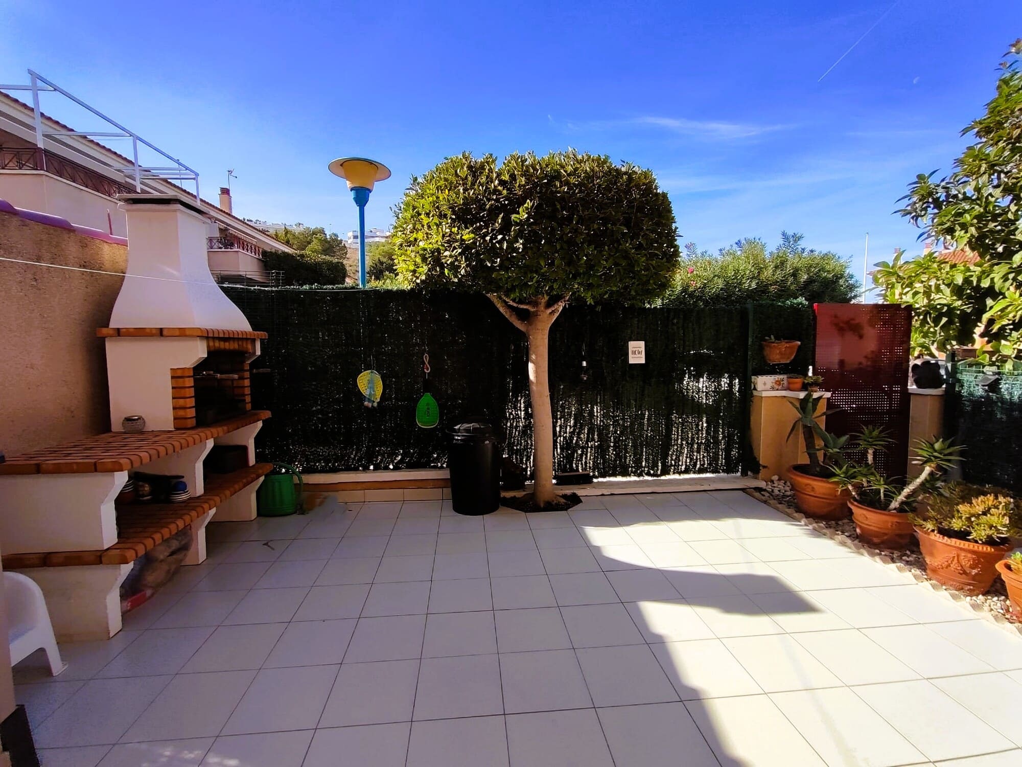 terraza vista hacia afuera